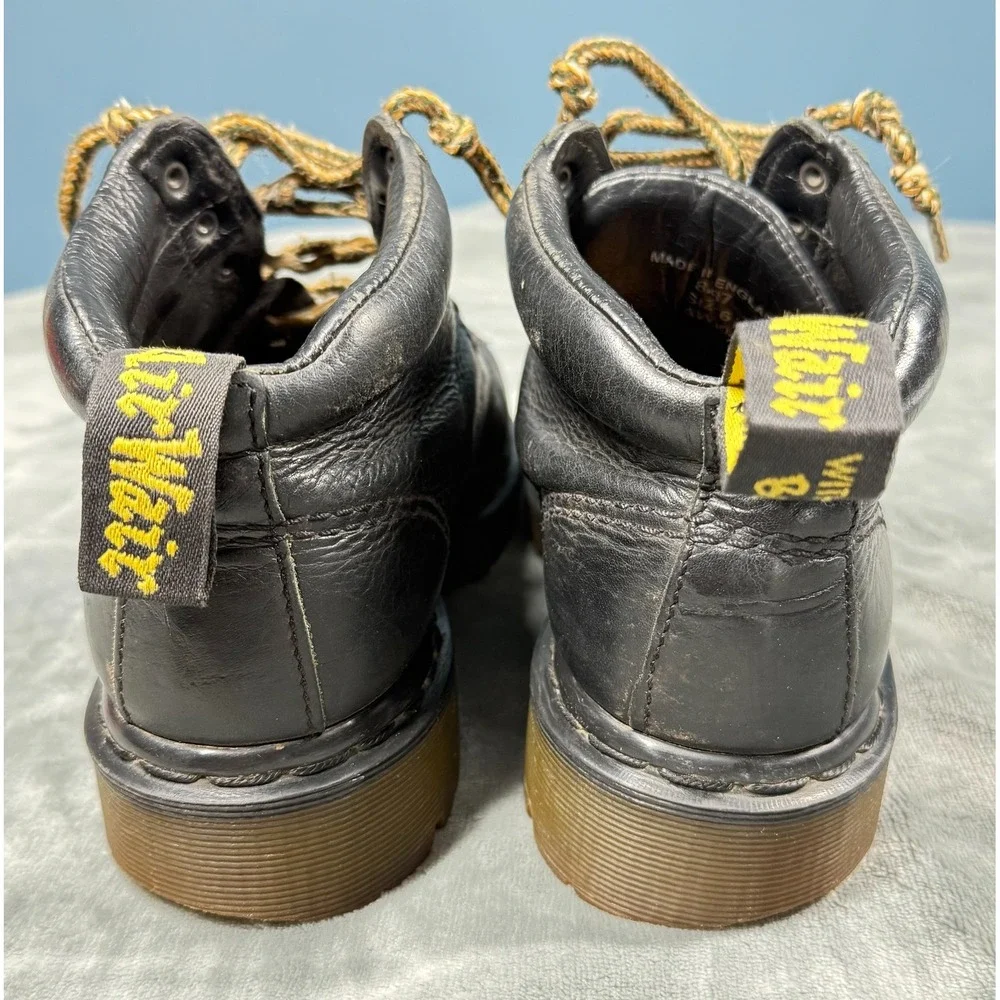Dr Martens Boots Womens UK6 US8-8.5 Black Leather Bouncing Soles England Grunge